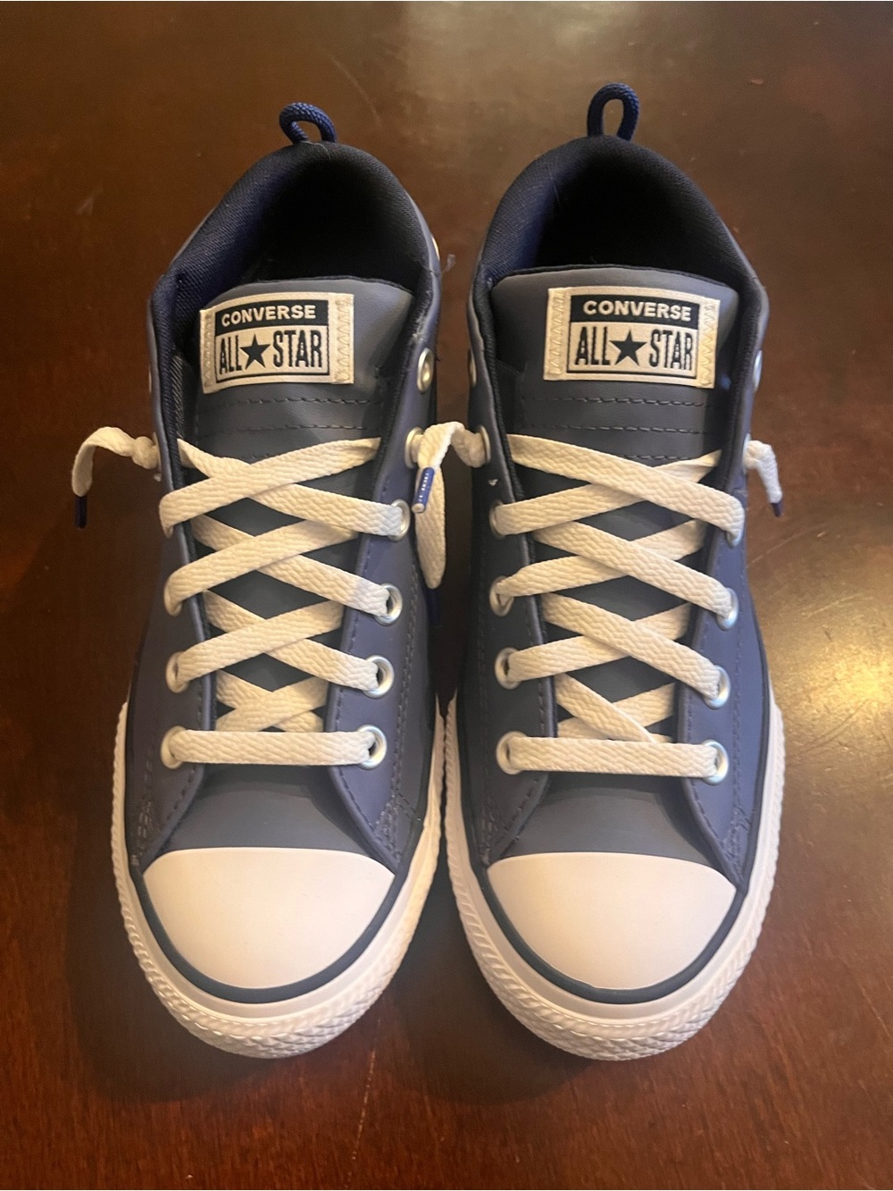 Converse Chuck Taylor All Star Mid Street Leather NWOT